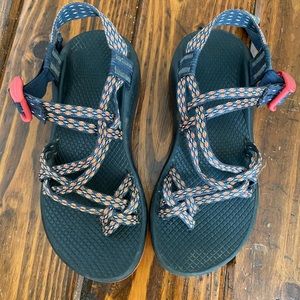 Chaco sandals pink geometric toe strap